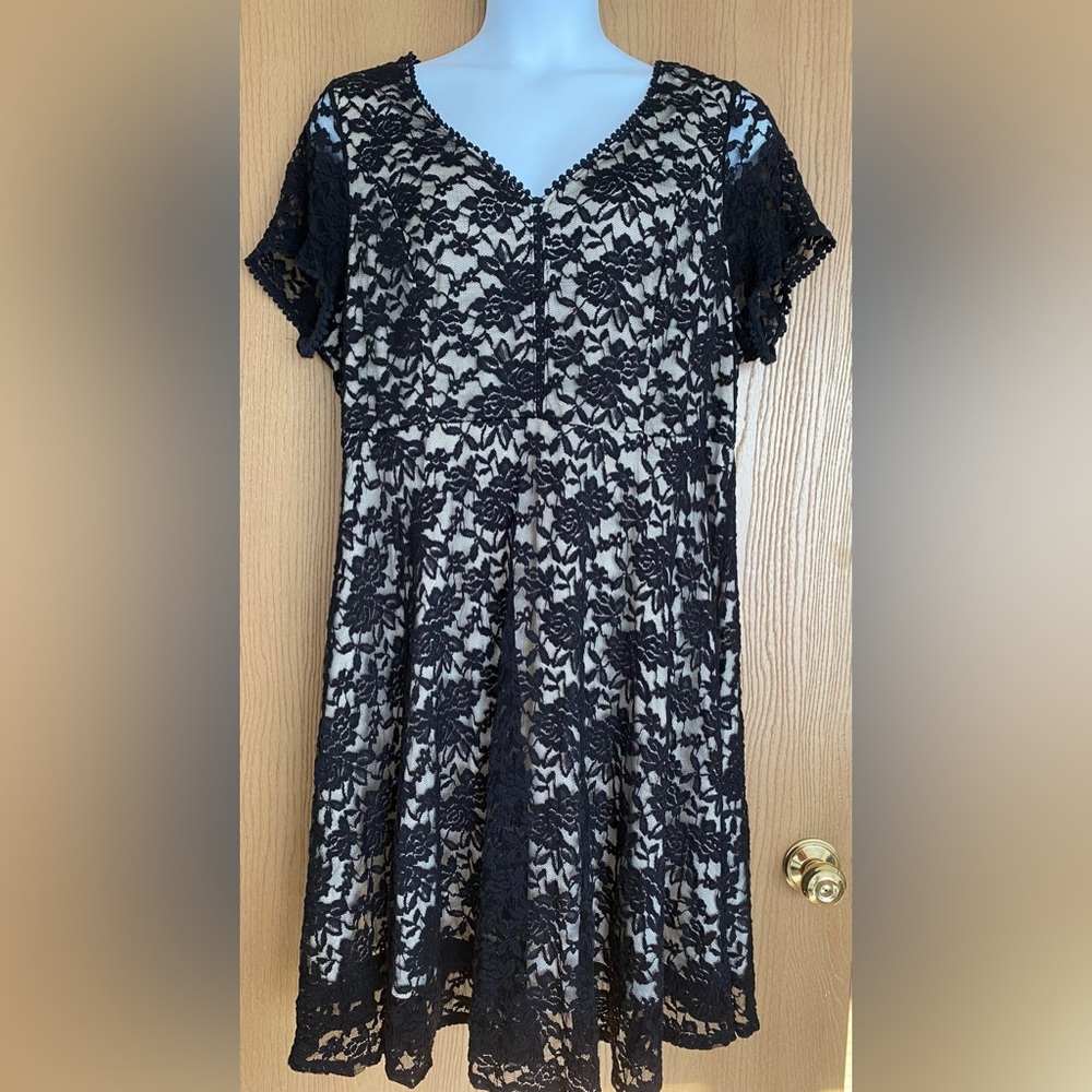 Torrid Elegant Black Lace Dress - Plus Size 3X